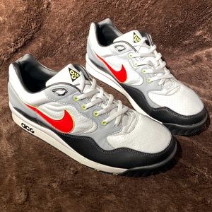 Nike Air Wildwood ACG Trainers Size 8 AO3116-001
